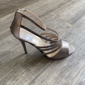Caparros mushroom metallic Judith heels size women’s 9.  Never worn.